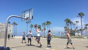 九游娱乐-中国篮球职业联赛裁判员执法能力提升方案及培训体系，篮球裁判员培训视频