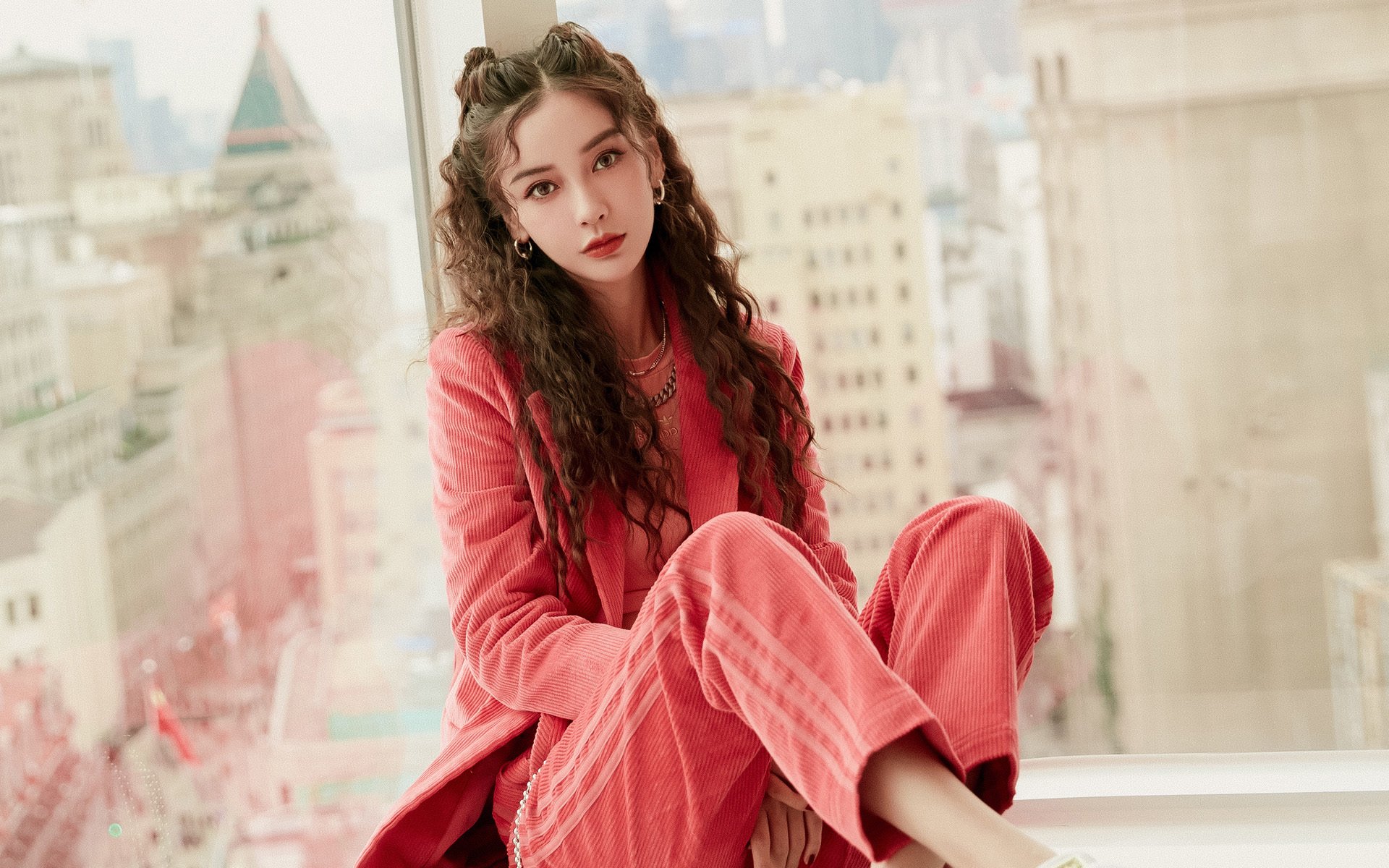 -_极地冰雪冰雕运动节：用冰雪点亮冬日_，极地冰雪世界