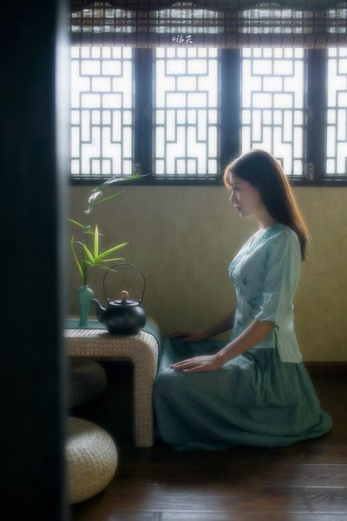 伊普斯维奇城新援融入迅速，提升球队实力，伊普斯维奇客场球衣