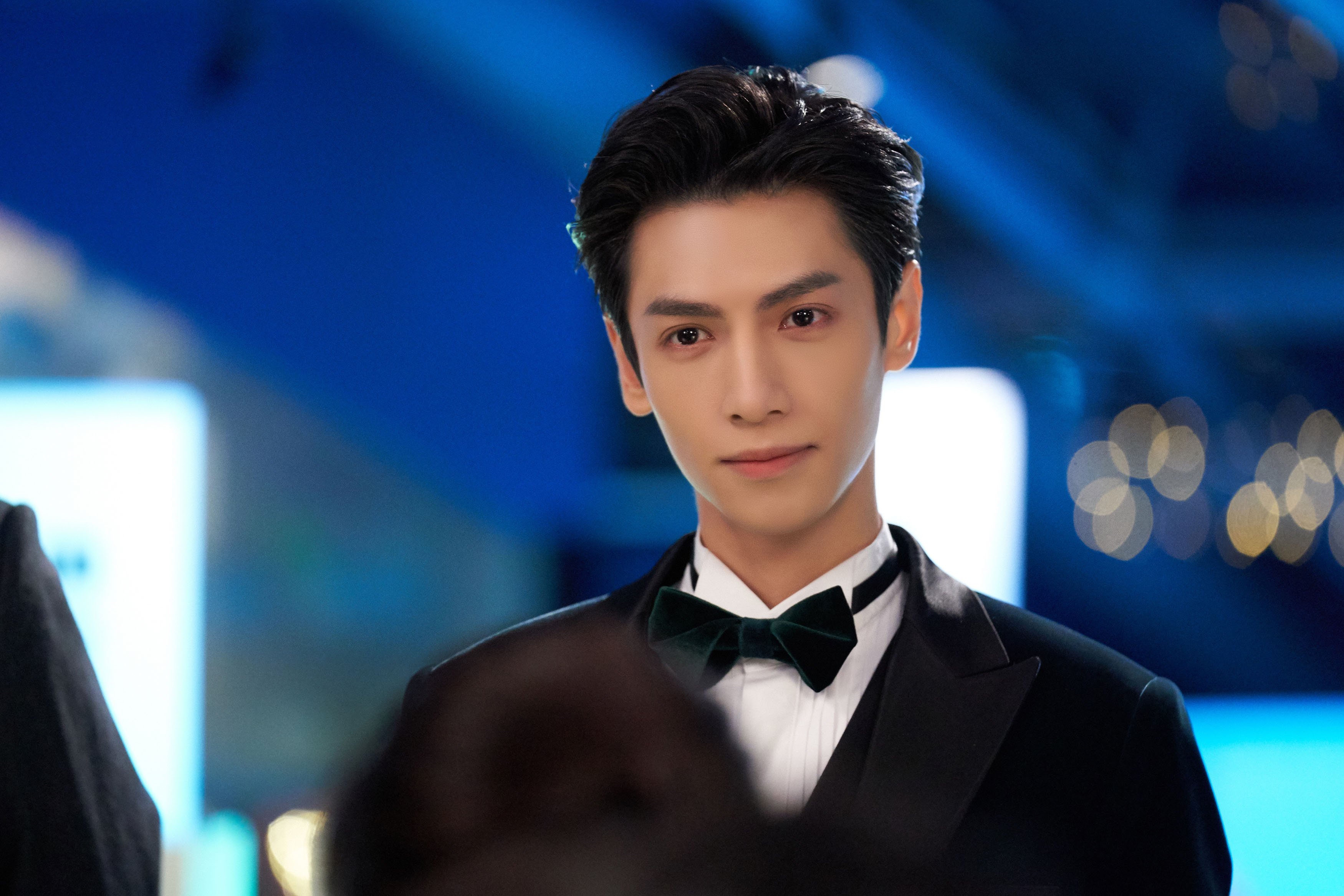 曼联在关键战役中逆转获胜,追赶领头羊